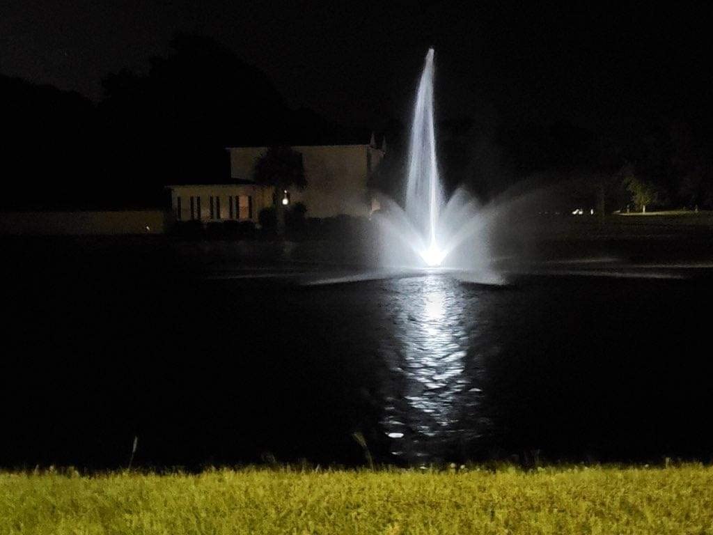 Vanguard Water Creations Hydro Torque Series Floating Fountains for Lake, Pond, Pool| 2 HP, 100' Power Cord (Includes 5 Spray Patterns)