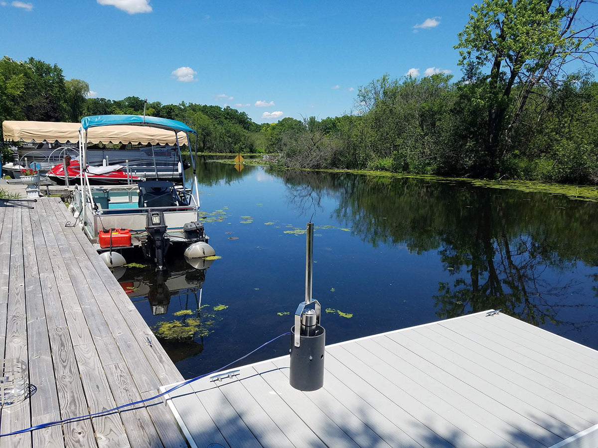 Scott Aerator: Aquasweep with Oscillator | Dock Mount | Muck Blaster | 1 Horse Power, 115V | Made in USA | 5-Year Warranty